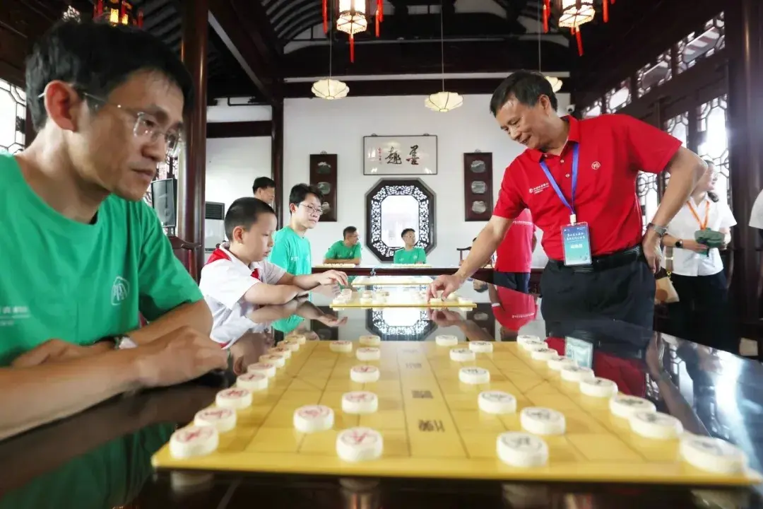 事同期开赛 事同期开赛