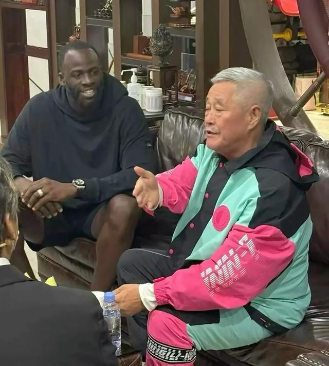 整场活动更, 赵本山与格 整场活动更, 赵本山与格