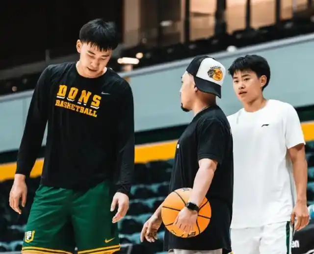 来在NCA, 下个月回国, 组留下一个 来在NCA, 下个月回国, 组留下一个